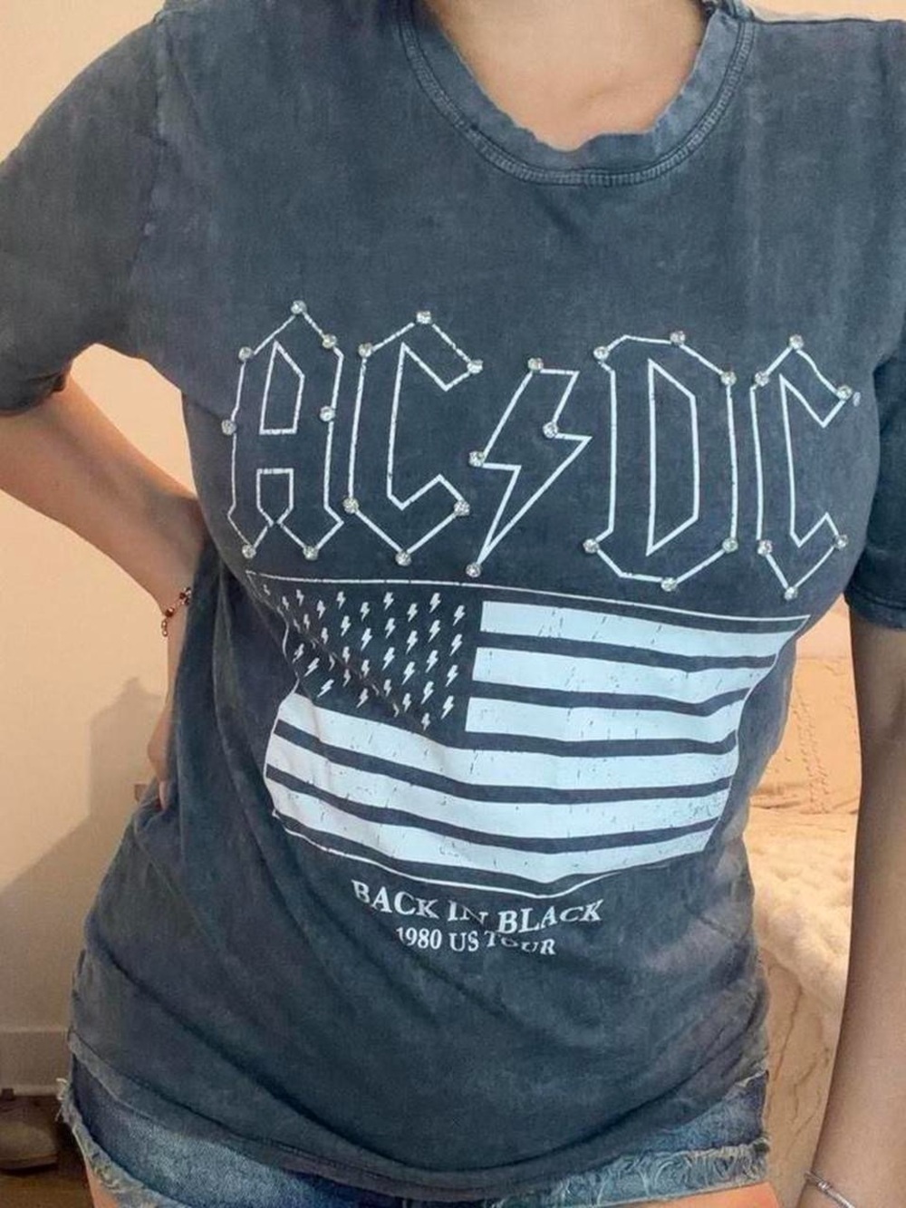 AC/DC band shirt with embellishments - Picture 4 of 9